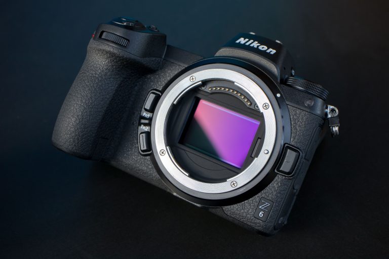  دوربین عکاسی نیکون Z6 mirrorless kit NIKKOR Z 24-70mm 