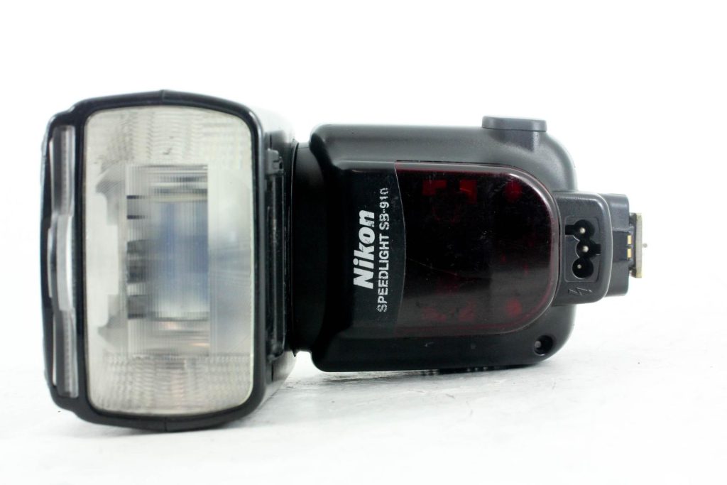 فلاش دوربین نیکون Nikon Speedlight SB-910